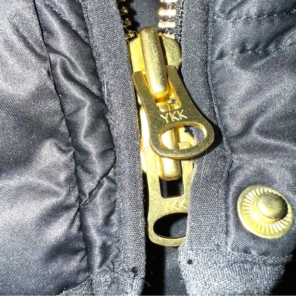 NWT Quince Featherless Quilted Long Puffer Jacket. Medium - Picture 7 of 10